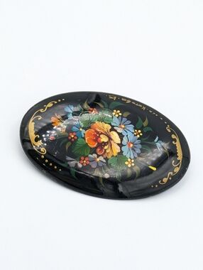 Vintage Russian Zhostovo style hand painted lacquer floral brooch signed